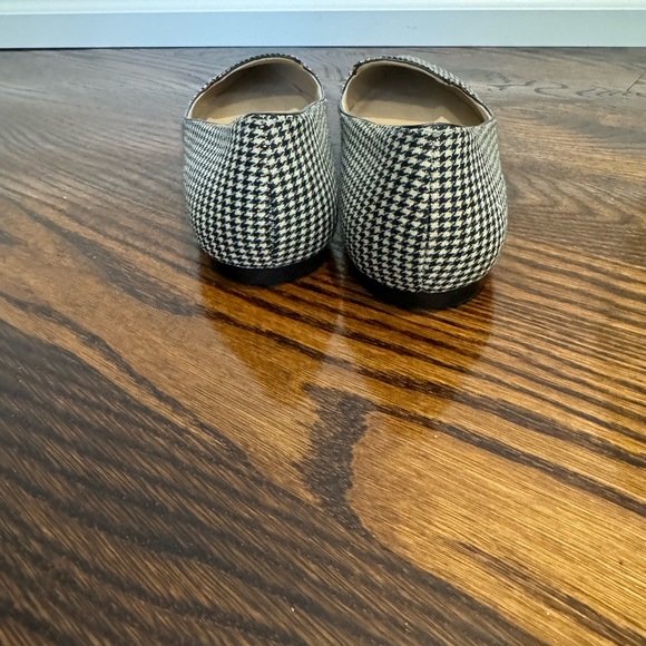 Karl Lagerfeld flat shoes. Size 7 - Picture 4 of 5